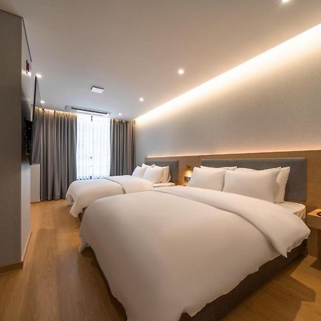 Comfort Inn Yeouido Сеул Екстериор снимка