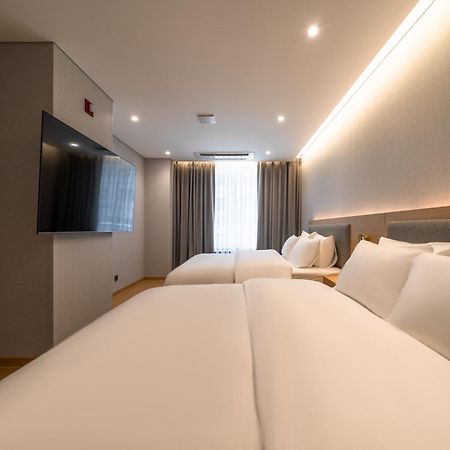 Comfort Inn Yeouido Сеул Екстериор снимка