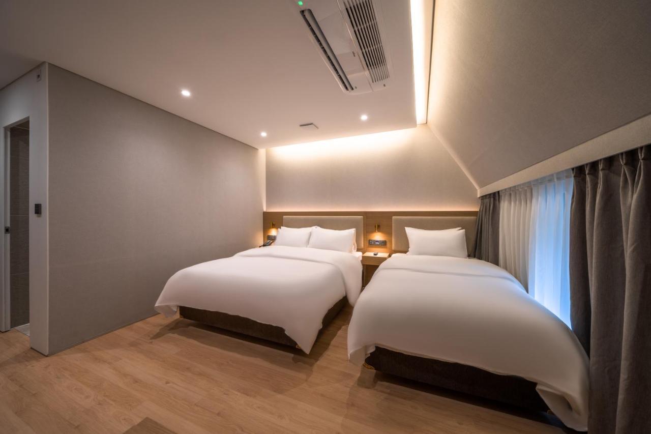 Comfort Inn Yeouido Сеул Екстериор снимка