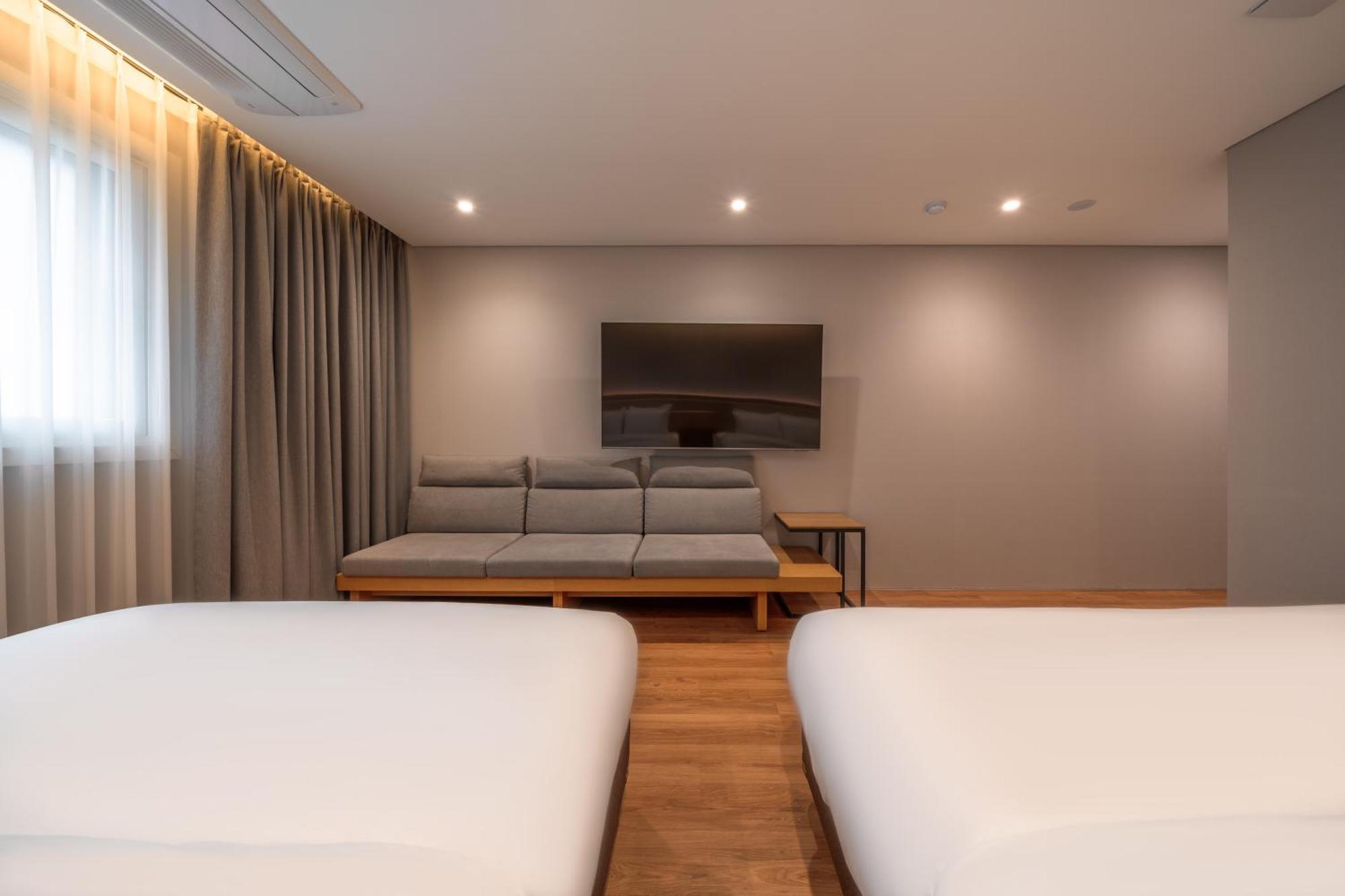 Comfort Inn Yeouido Сеул Екстериор снимка